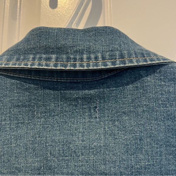 Vintage Medium A.M.I. Denim Jean Jacket - Picture 4 of 5